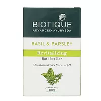 Rewitalizujące mydło w kostce Bazylia & Pietruszka Biotique 75g