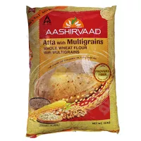 Mąka pszenna razowa wieloziarnista Atta with Multigrains Aashirvaad 10kg