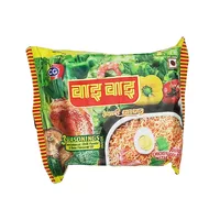 Makaron o smaku kurczaka Instant Noodles Chicken Flavored Wai Wai 60g